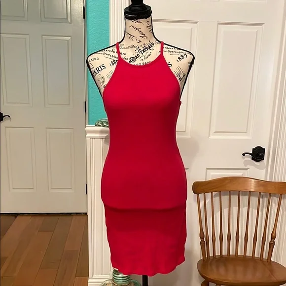 Elegant 2Bella Red Halter Dress - Picture 1 of 2